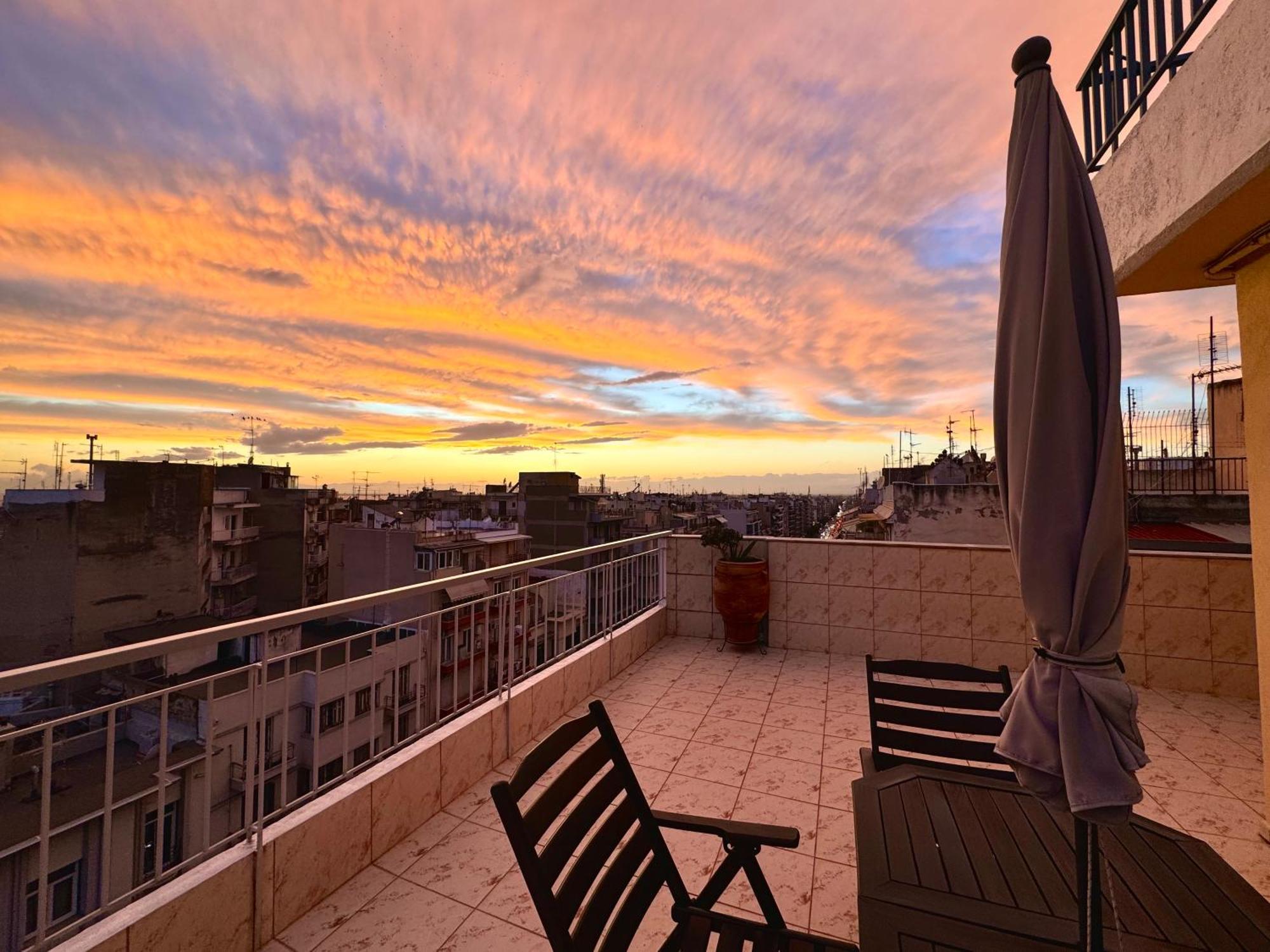 Horizon /Downtown Penthouse W/ Massive Terrace Apartment Thessaloníki Luaran gambar