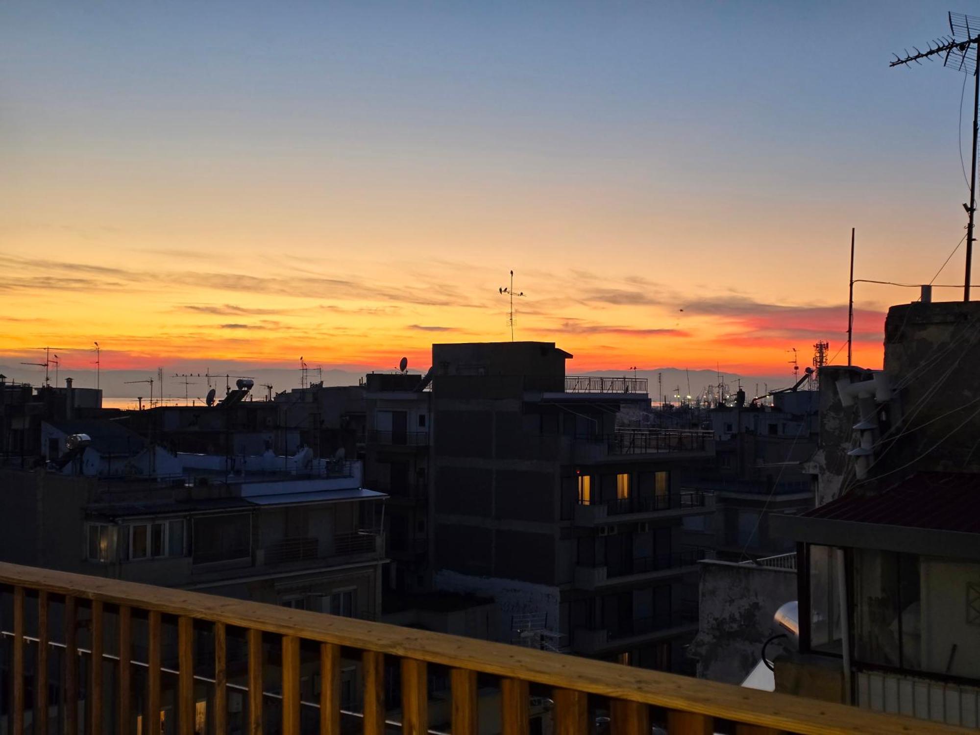 Horizon /Downtown Penthouse W/ Massive Terrace Apartment Thessaloníki Luaran gambar